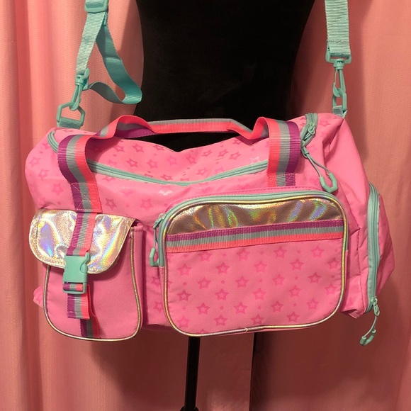 Pink Stars Weekend Duffle Bag With Shoe Comparmenr - Picture 2 of 9